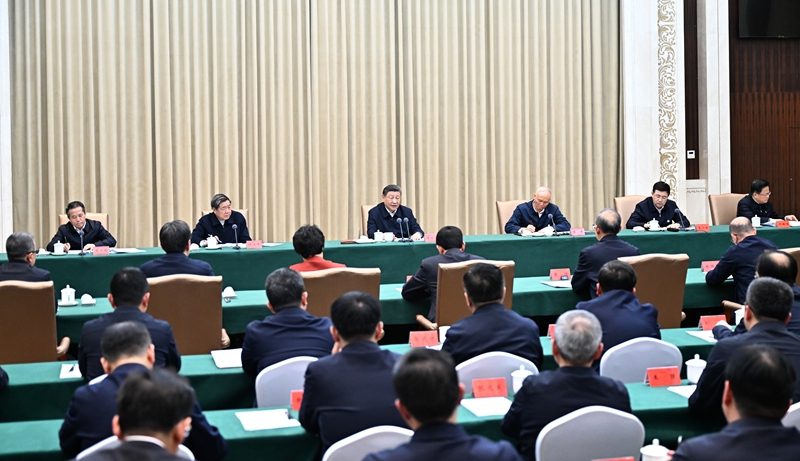 2月8日上午，中共中央总书记、国家主席、中央军委主席习近平在吉林省长春市听取吉林省委和省政府工作汇报，发表了重要讲话。