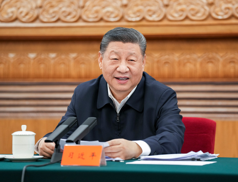 2月17日，中共中央总书记、国家主席、中央军委主席习近平在京出席民营企业座谈会并发表重要讲话。