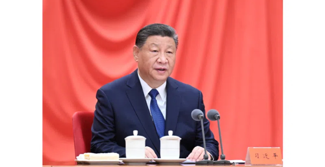 习近平：锲而不舍落实中央八项规定精神，以优良党风引领社风民风