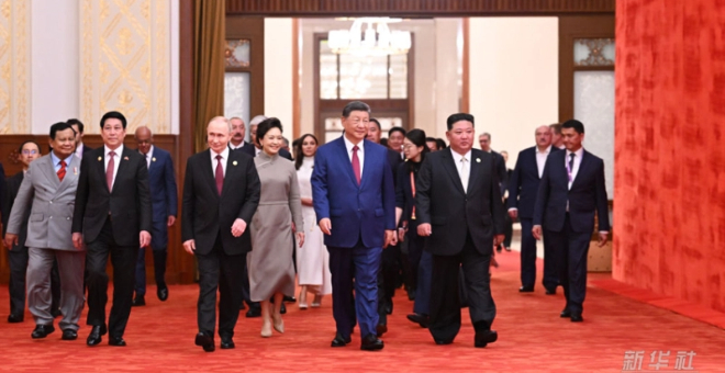 纪念中国人民抗日战争暨世界反法西斯战争胜利80周年招待会隆重举行