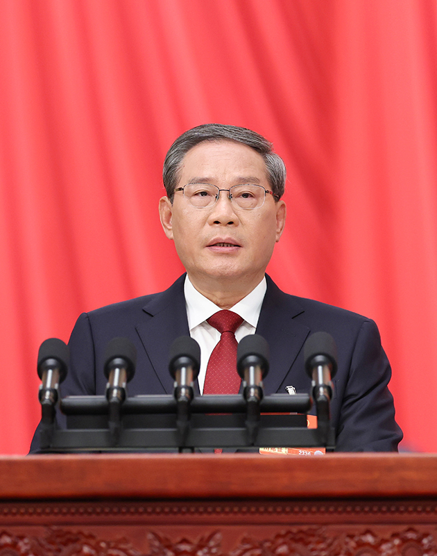 3月5日，李强总理代表国务院在十四届全国人大四次会议上作《政府工作报告》。图片来源：新华网