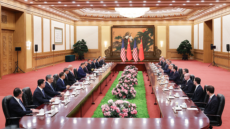 5月14日上午，国家主席习近平在北京人民大会堂同来华进行国事访问的美国总统特朗普举行会谈。图片来源：新华网