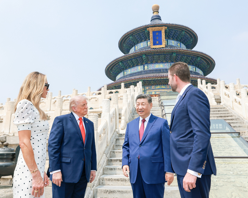 5月14日，国家主席习近平同来华进行国事访问的美国总统特朗普参观天坛。图片来源：新华网
