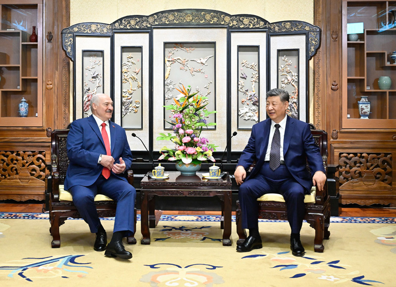6月29日上午，国家主席习近平在北京钓鱼台国宾馆会见白俄罗斯总统卢卡申科。图片来源：新华网