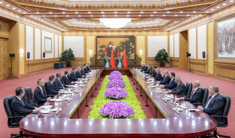 8月24日下午，国家主席习近平在北京人民大会堂同来华进行国事访问的约旦国王阿卜杜拉二世举行会谈。图片来源：新华网