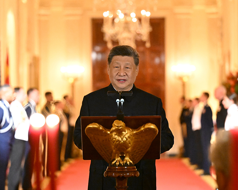 当地时间9月24日晚，美国总统特朗普和夫人梅拉尼娅为中国国家主席习近平和夫人彭丽媛在白宫举行欢迎国宴。这是习近平致辞。图片来源：新华网