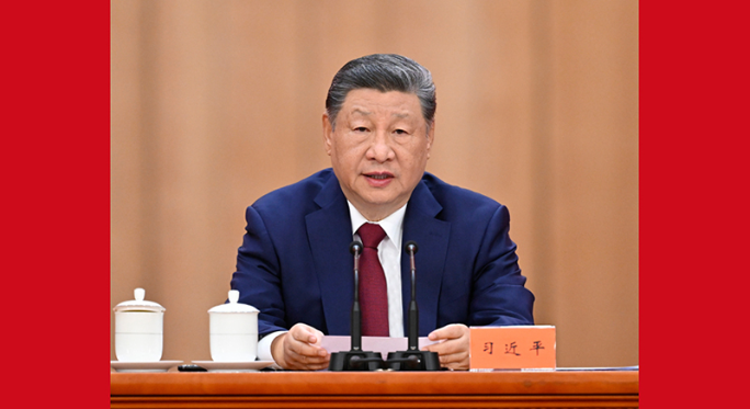 习近平出席纪念中国工农红军长征胜利90周年大会并发表重要讲话