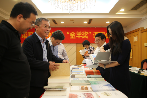 图片说明
