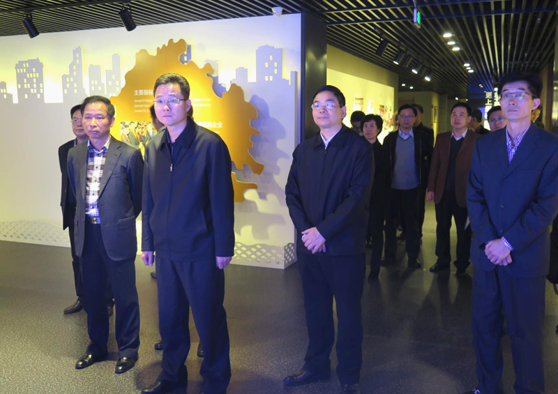 图片说明