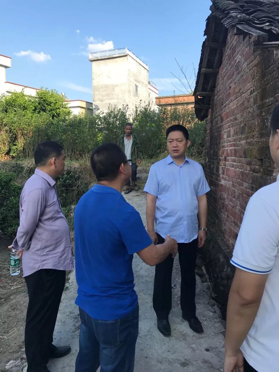 图片说明
